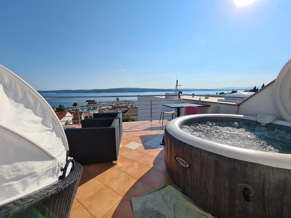 Villa Domgjoni Crikvenica Exterior foto