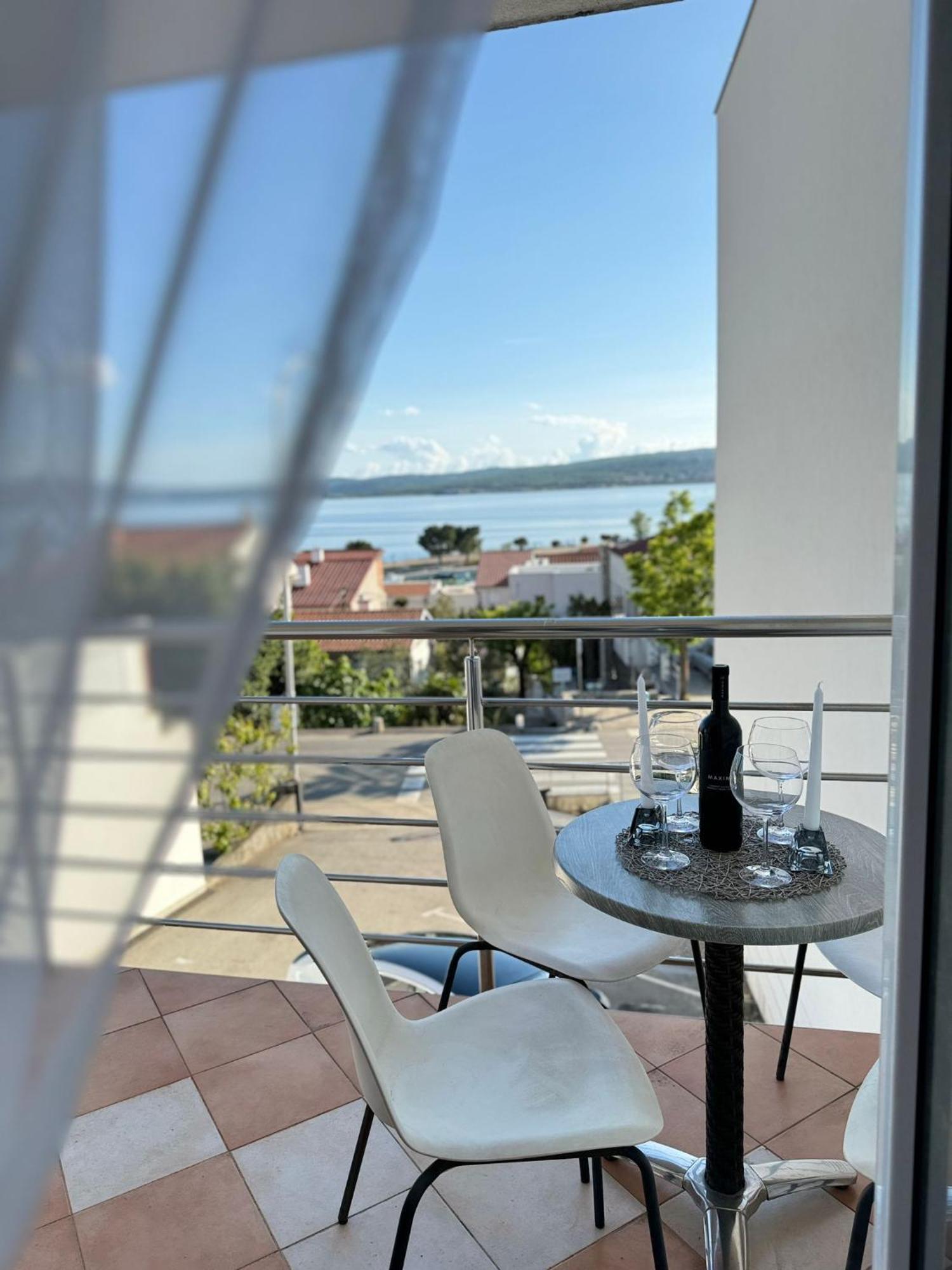Villa Domgjoni Crikvenica Exterior foto